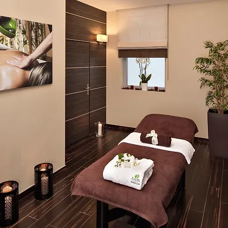 Z-hotel Business & 4* Otwock