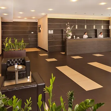 Hotel Z-hotel Business & 4*