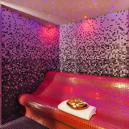 Z-hotel Business & ホテル 4*
