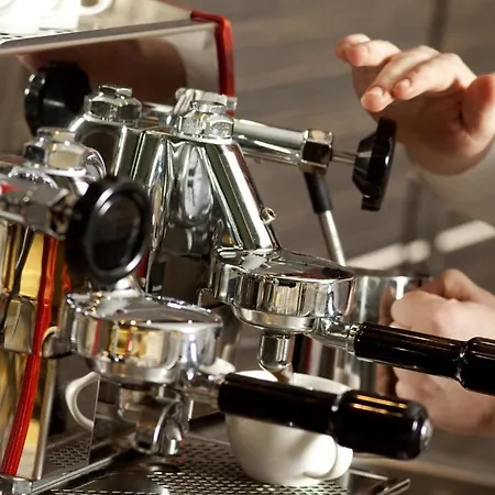 Z-hotel Business & Hotel 4*