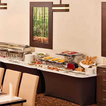 Z-hotel Business & 4*