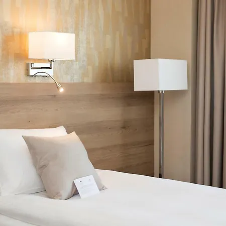 Hotell Z-Hotel Business & Spa 4*