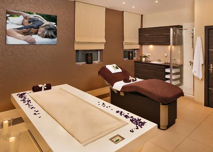 Z-hotel Business & 4*