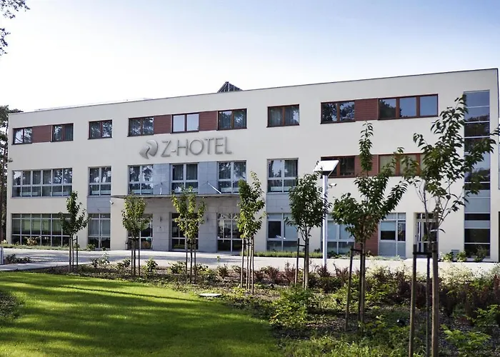 Z-hotel Business & Hotel