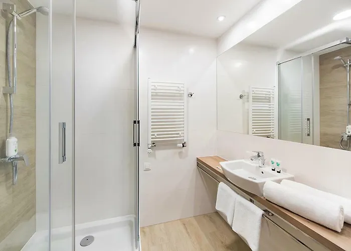 Z-hotel Business & 4* Otwock