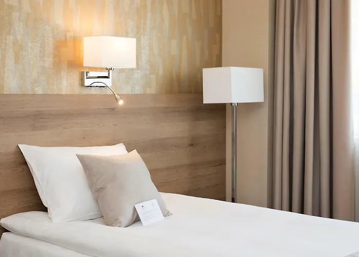 Hotel Z-hotel Business & 4*