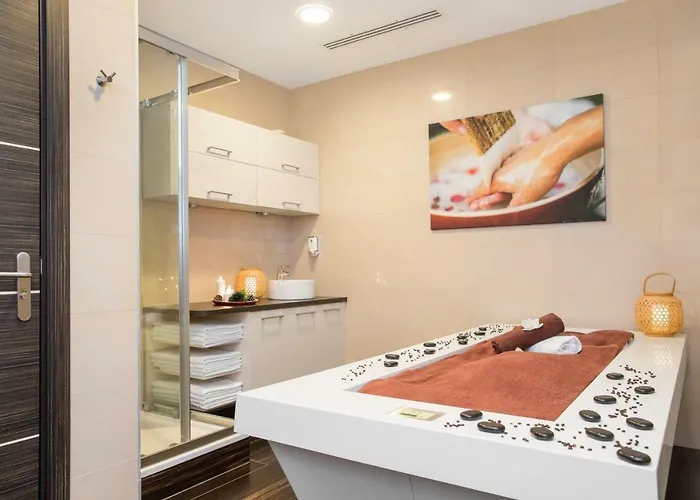 Z-hotel Business & 4* Otwock